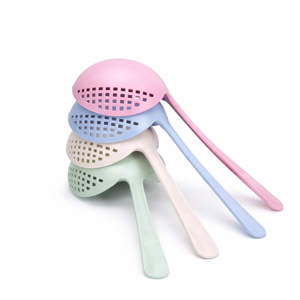 1Pc Imperial Assorted Soup Spoon – Durable Plastic Strainer Ladle for Kitchen & Dining